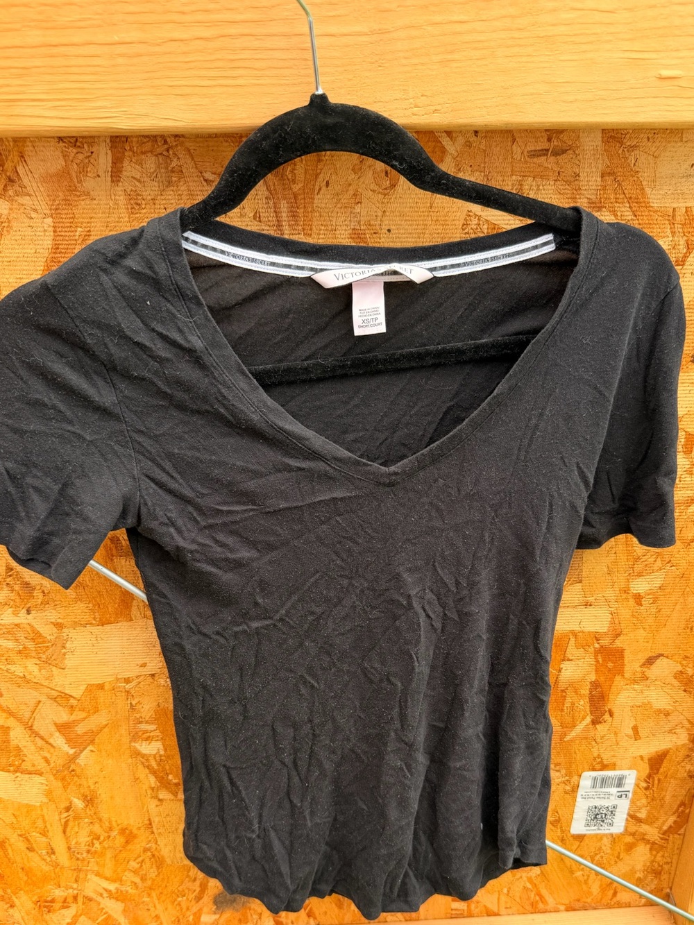 Victoria's Secret Black V-Neck Women's Tee